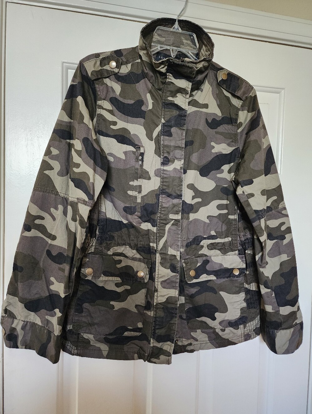 Love Tree Camouflage Jacket in Green and Brown